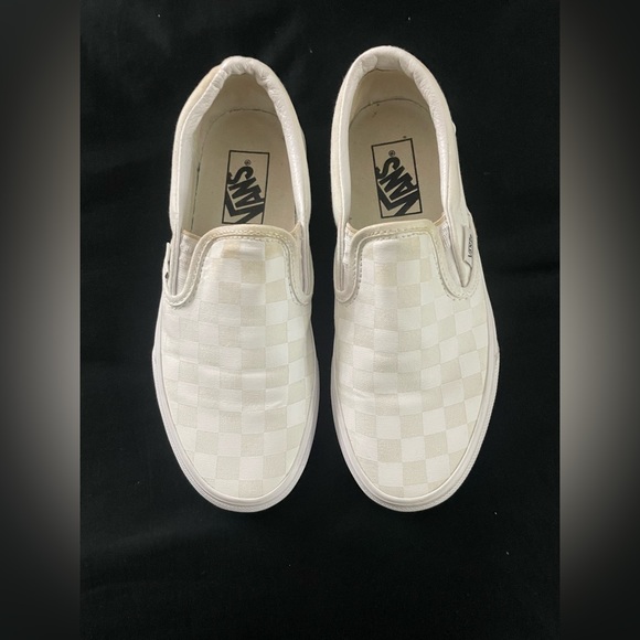 Vans white slip on shoes - Picture 1 of 3